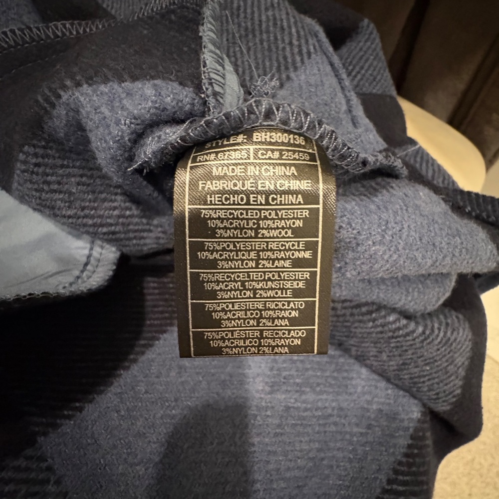 Shacket- Steve Madden - Picture 5 of 5